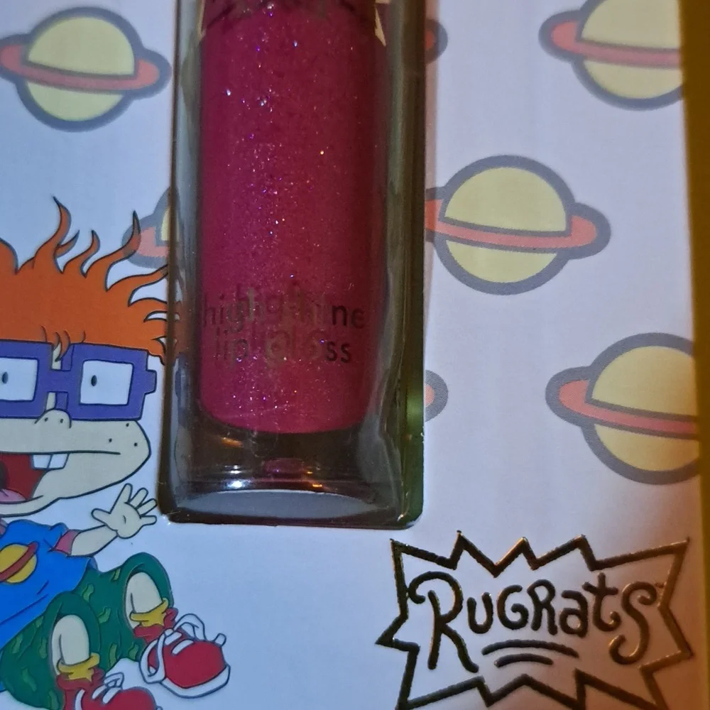 Nickelodeon keychain pins Funko Pop Rugrats Limited Edition Chuckie Lip Gloss